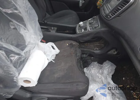 2015 Chrysler 200 Limited из США, поврежденный, VIN 1C3CCCAB7FN602089